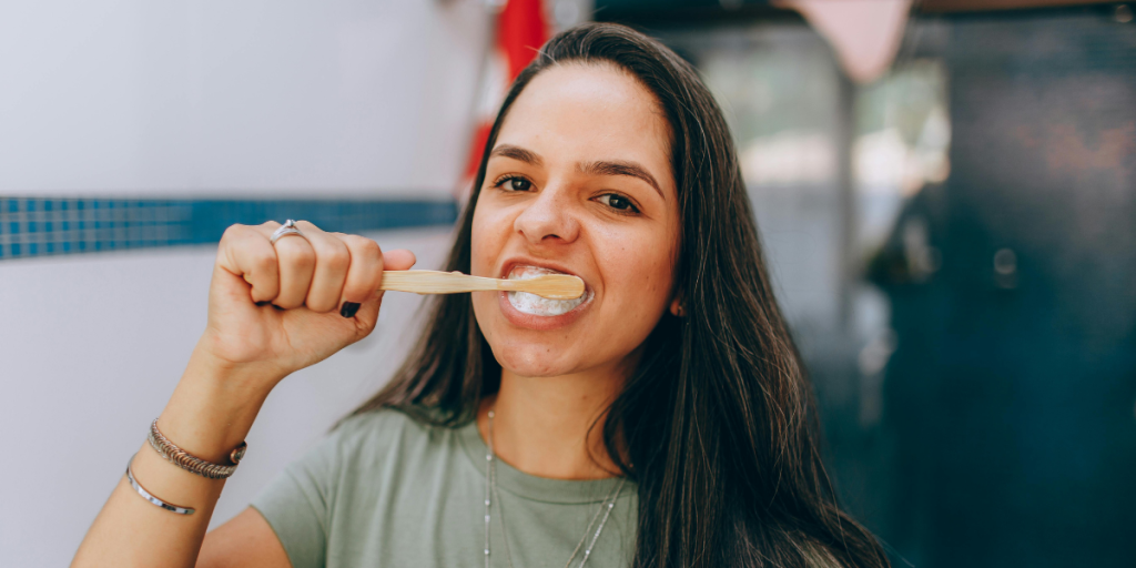 ➨ Habit #1_ Brushing Too Hard (Or Using a Hard-Bristled Toothbrush)
